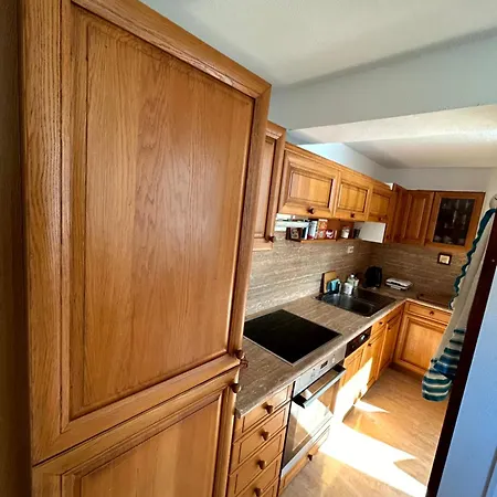 Apartma Bine *