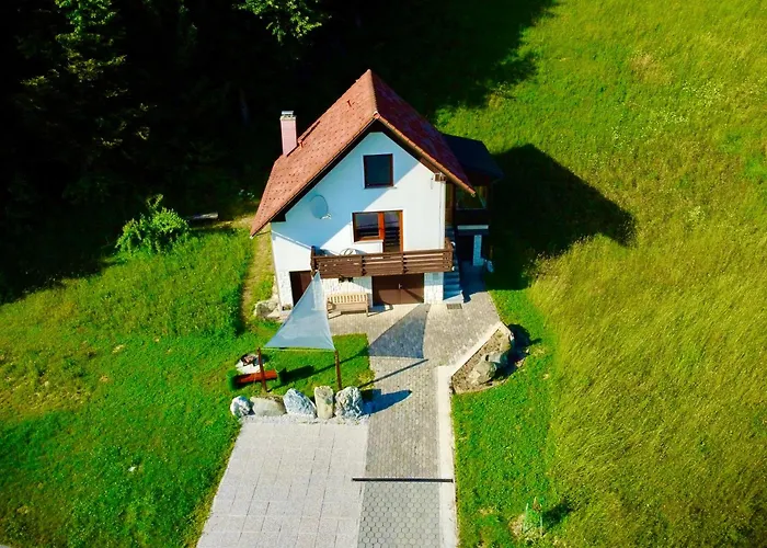 Vakantiehuis Apartma Bine